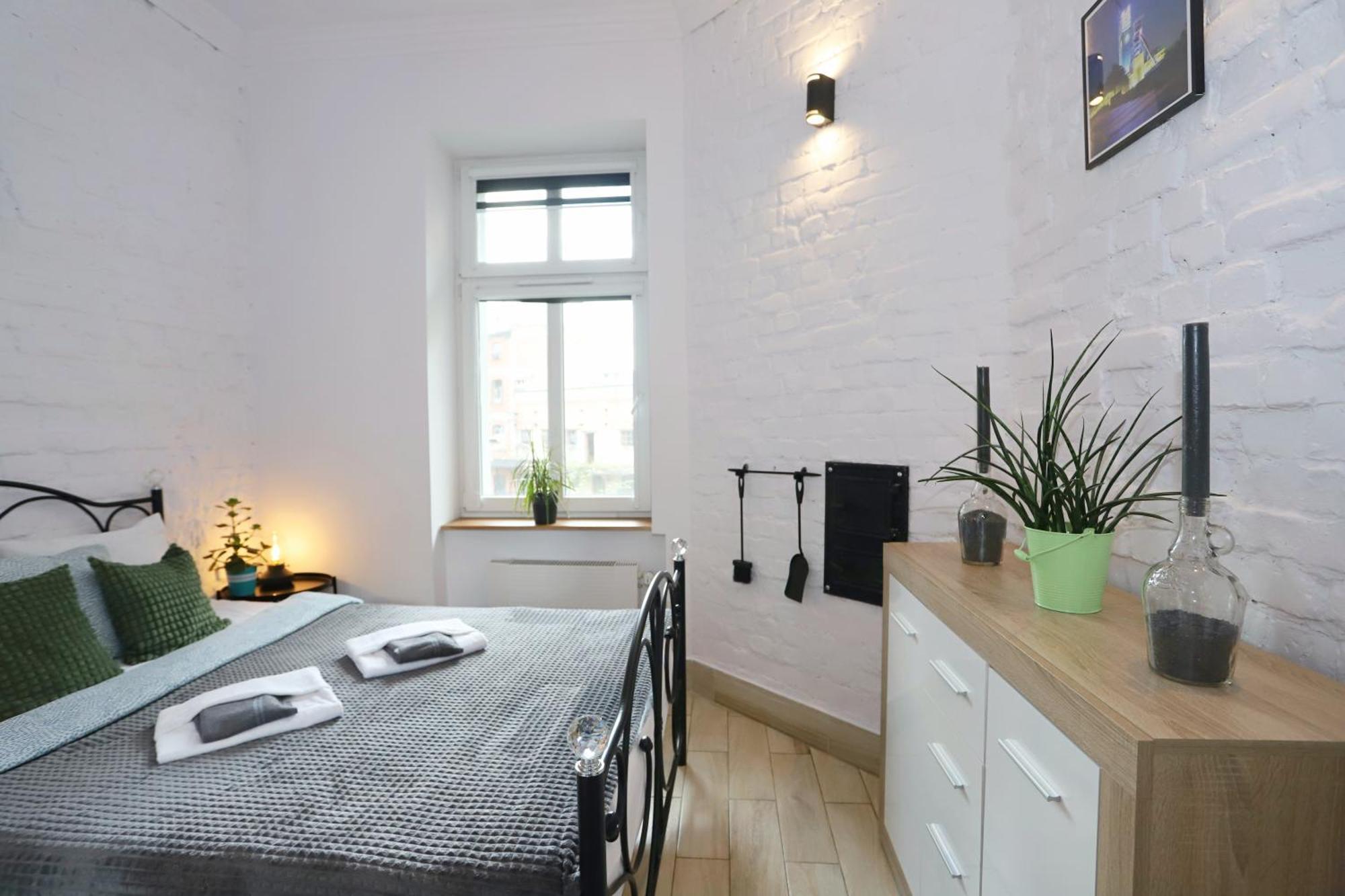 Apartament Gwarek Wałbrzych Eksteriør bilde